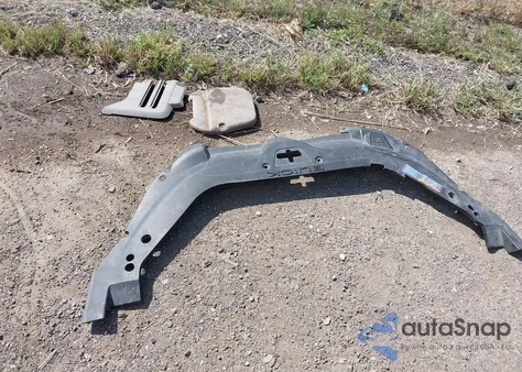 2011 Buick Enclave 1Xl z USA, uszkodzony, nr VIN 5GAKRBED0BJ350863